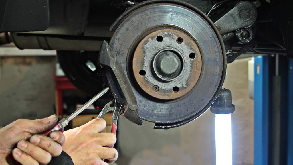 taller de reparación de automóviles, taller, disco del freno, Pixabay