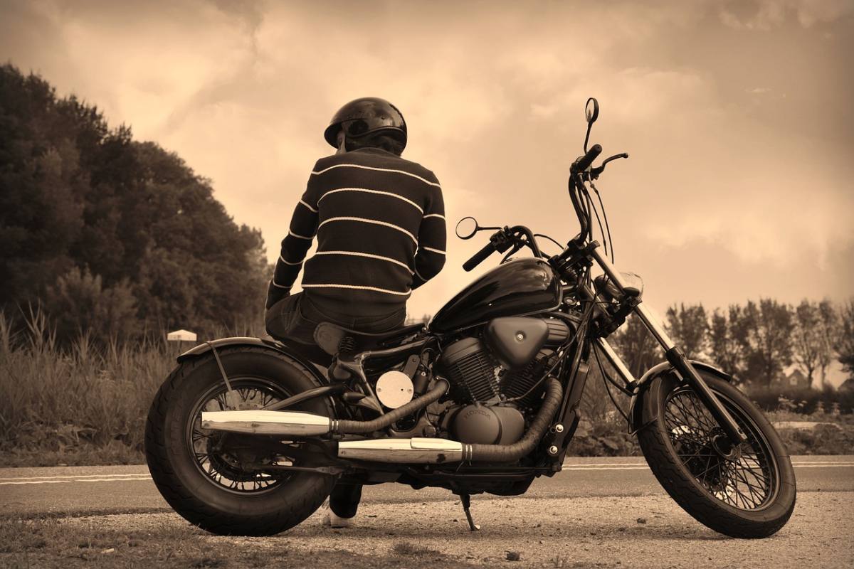 hombre, motocicleta, transporte ,Pixabay