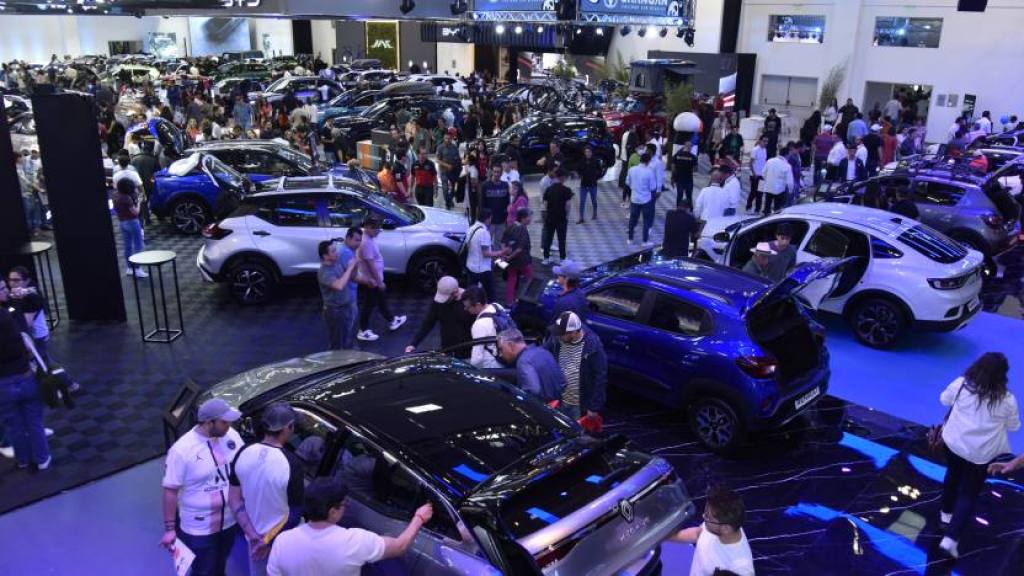 Ecuador y Argentina ultiman acuerdo que transformará el mercado automotor con reducción de aranceles para vehículos., Aeade