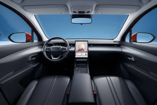 LEPAS L4 Interior - Prensa