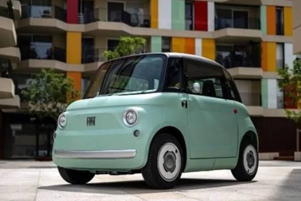 Fiat Topolino llega a Estados Unidos por US$13.995: así es el microeléctrico que Fiat compara con “un golf cart con estilo italiano”