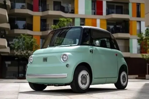 Fiat Topolino llega a Estados Unidos por US$13.995: así es el microeléctrico que Fiat compara con “un golf cart con estilo italiano”