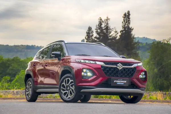 Suzuki Fronx Hybrid ,Prensa