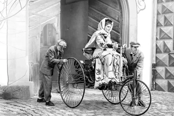 Patent-Motorwagen ,Internet