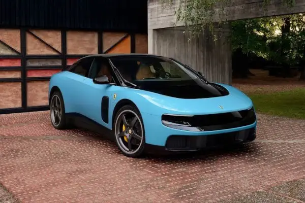Luce EV ,Ferrari