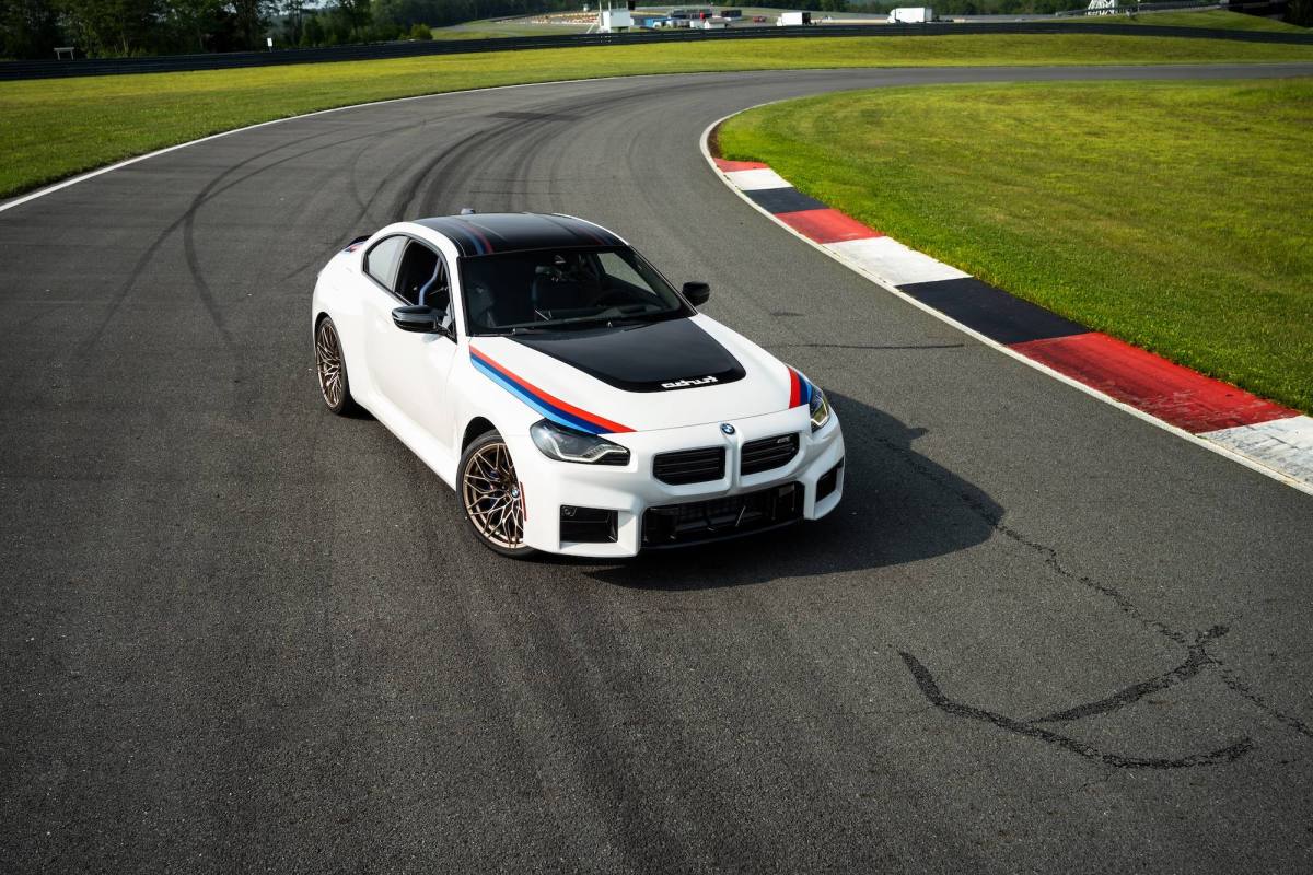 BMW M2 Turbo Design Edition 2027 ,Prensa